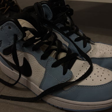 Jordan bleu