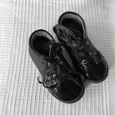 Poldino Lackleder-Schuhe Gr. 22