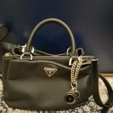 Sac a main Guess noir