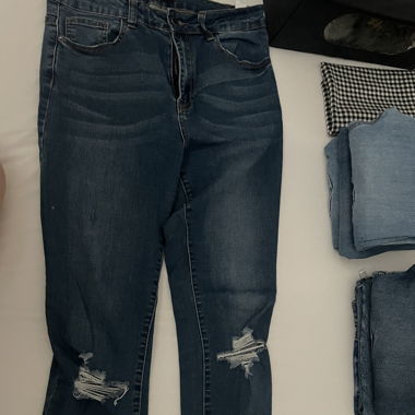 jeans