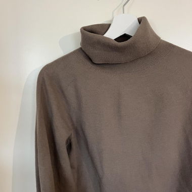 Maglione Collo Alto Marrone Uniqlo