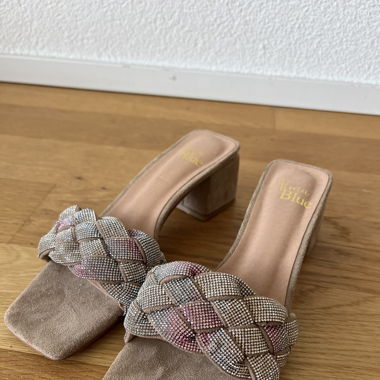 Elegante Sommersandalen mit Absatz