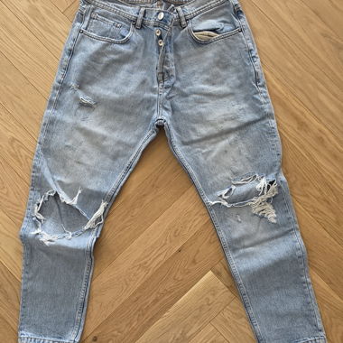 Zara Washed Blue Jeans