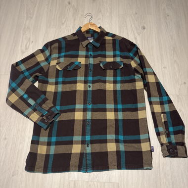 Chemise en flanelle a carreaux
