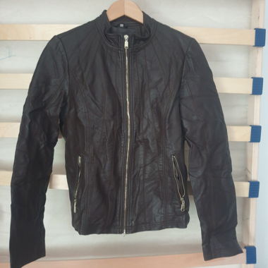 Veste noire en cuir