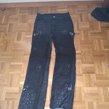 Jeans flared