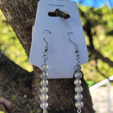 Boucles d'oreilles en perle de Labradorite claire 
