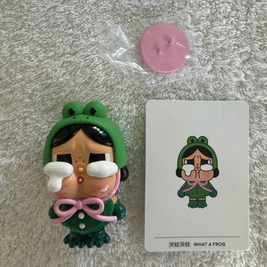Figurine POP MART de la série CryBaby