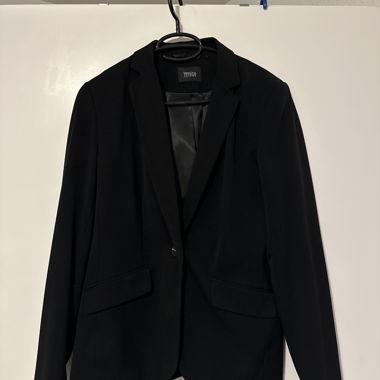 Black Blazer