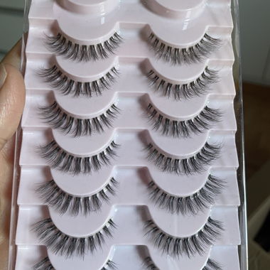 Faux cils 