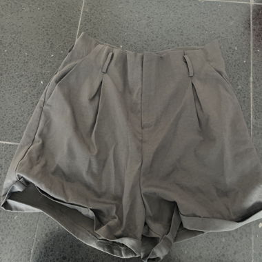 Elegant Shorts