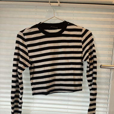 Long sleeve
