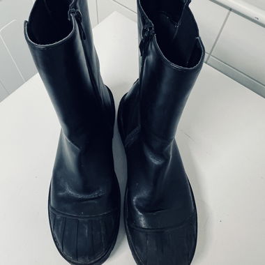 Bottes en cuir noires