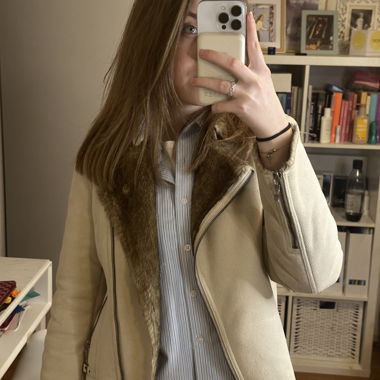 Veste courte beige fourrure Balmain