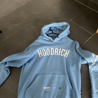 Pull hoodrich bleu 