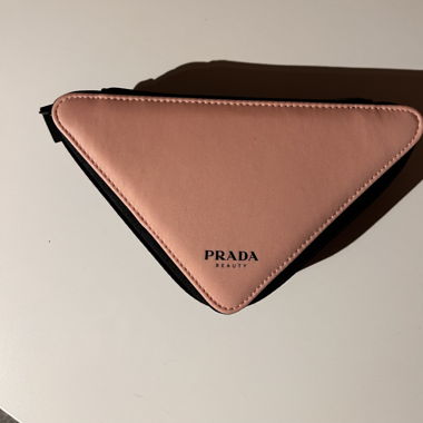 prada beautycase