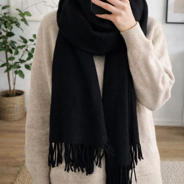 Large scarf