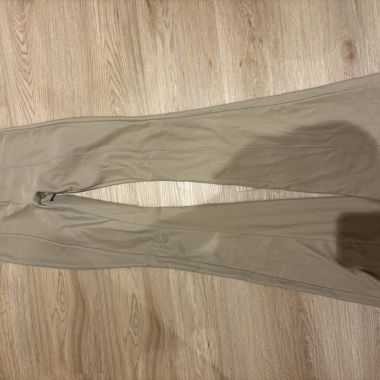 Beige trousers