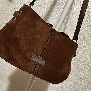 Borsa a tracolla Bonita in pelle scamosciata marrone