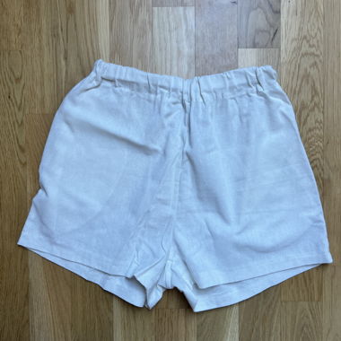 Shorts bianchi a vita alta