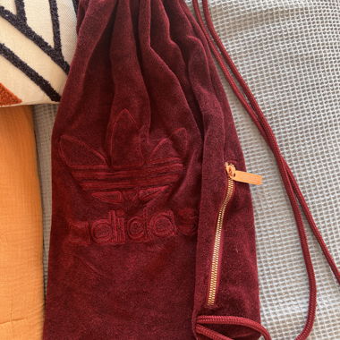 Sac Adidas en éponge