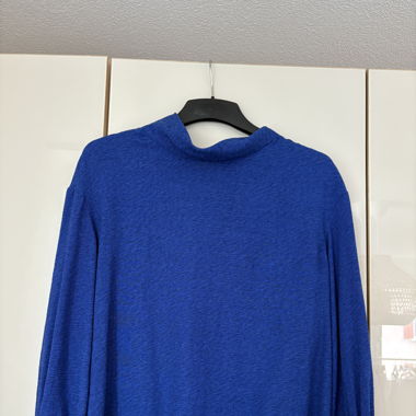 Bluse mit Rückenausschnitt