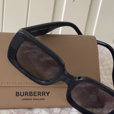 Burberry Sunglasses BE4327-F 3001/11 black 