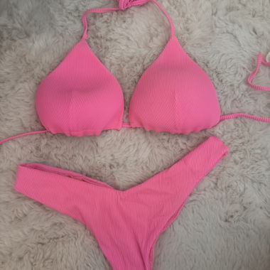Pinkes Bikini-Set