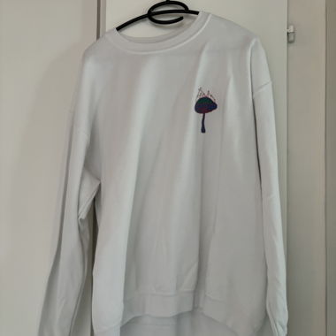 cool white sweater with print