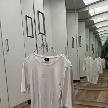  T-Shirt mit Swarovskisteinen von Bogner