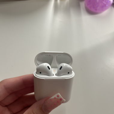 Apple AirPods 