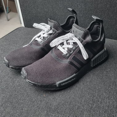 Adidas NMD R1 Japan