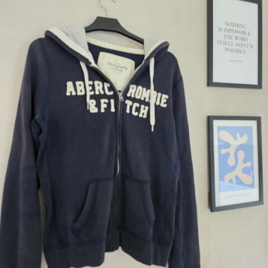 Zip Hoddie
