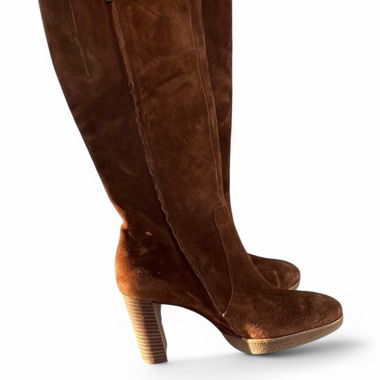 REAL SUEDE BOOTS