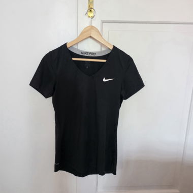 Nike Pro T-Shirt