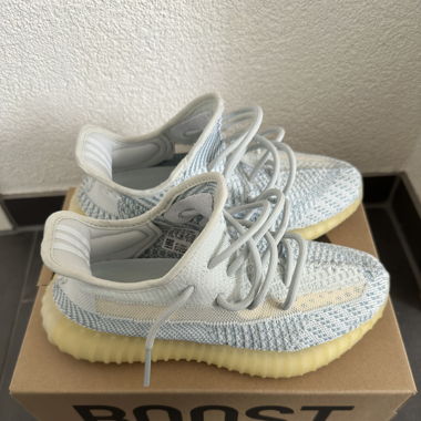 Yeezy Boost 305 V2 Cloud White