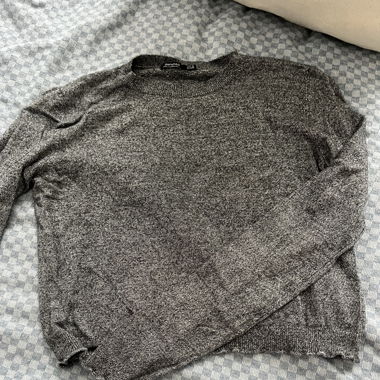 pull gris 