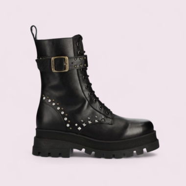 Bottes cloutées  en cuir, taille 39