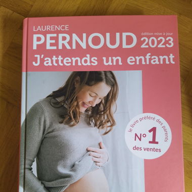 Livre - J'attends un enfant 