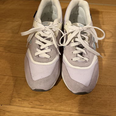 New Balance Sneakers