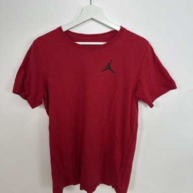 T-shirt Jordan rouge pour enfants