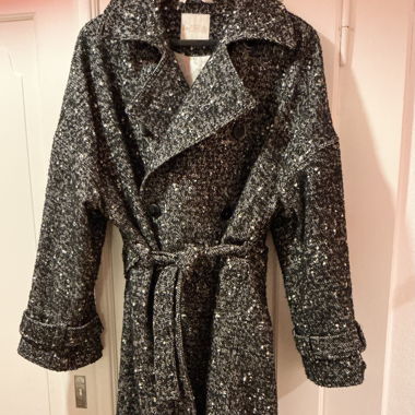 **Wunderschöner  WINTER-MANTEL**Bottega Martninese