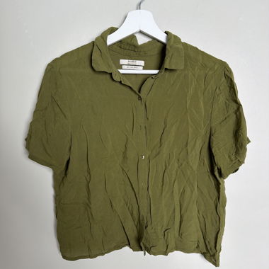 Pull&Bear olive Kurzarmhemd
