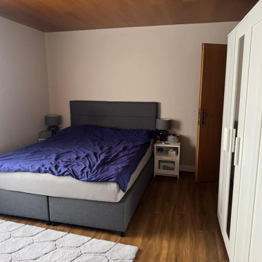 Letto boxspring grigio