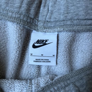 Nike jogging pants
