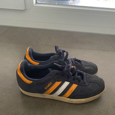 Blue Adidas Samba’s
