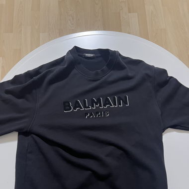 Pull Balmain