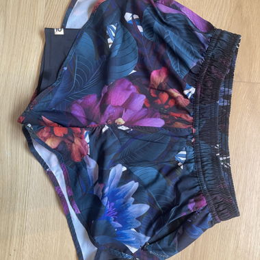 Shorts da sport da donna floreali