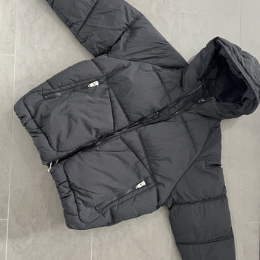 Veste matelassée noire à capuche