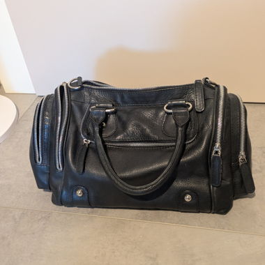 Joia schwarze Ledertasche